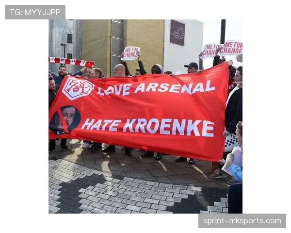 巴洛贡式射门引领足坛新潮流,专业足球迎来技术革新风潮 巴洛贡式射门引领足坛新潮流,专业足球迎来技术革新风潮