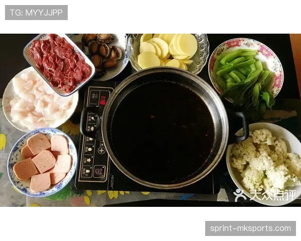 潘展乐每天吃五顿饭，训练完直接睡泳池边？